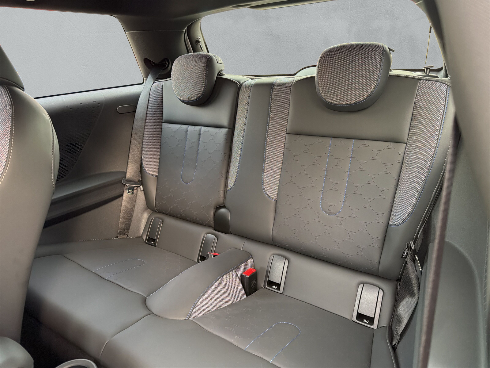 MINI Cooper S DKG-image-10