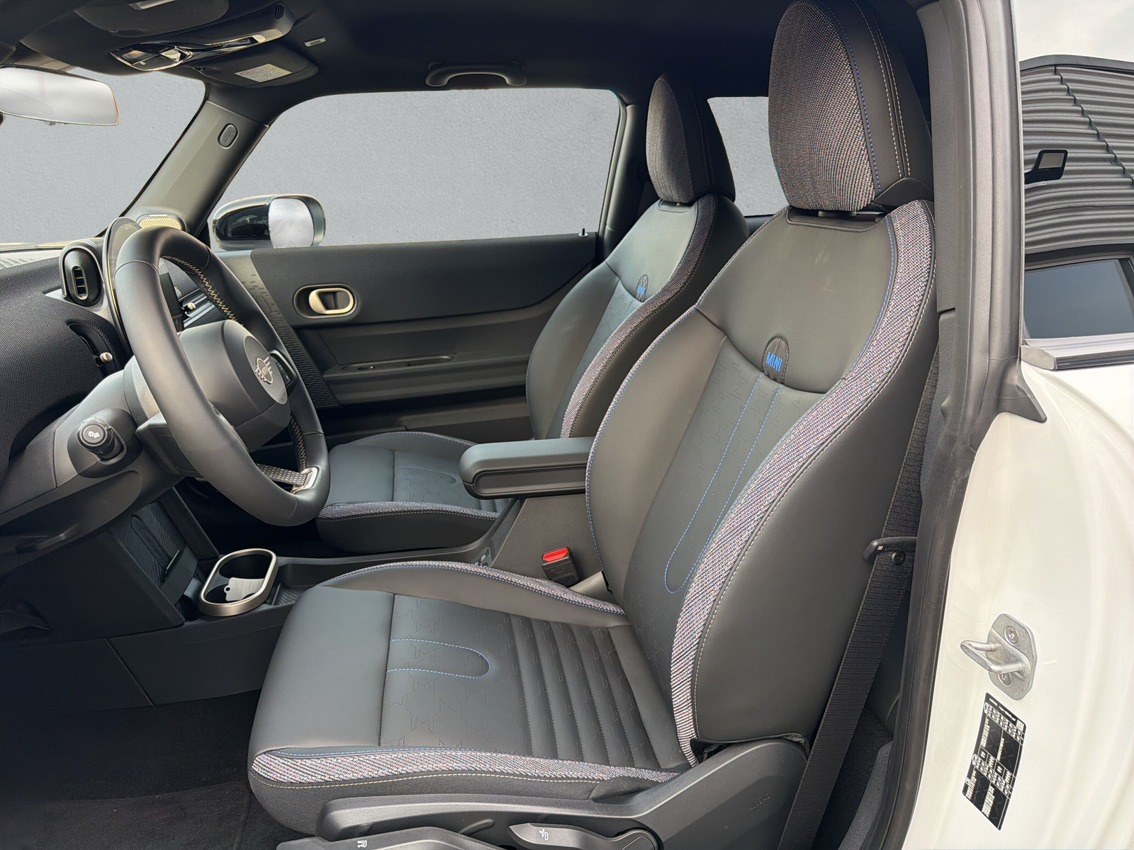 MINI Cooper S DKG-image-9