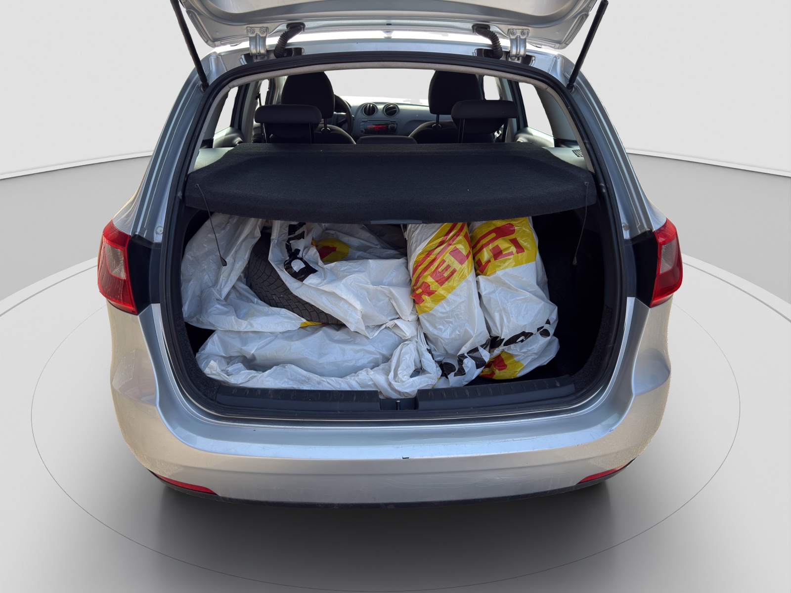 SEAT Ibiza ST 1.4 Style-image-10