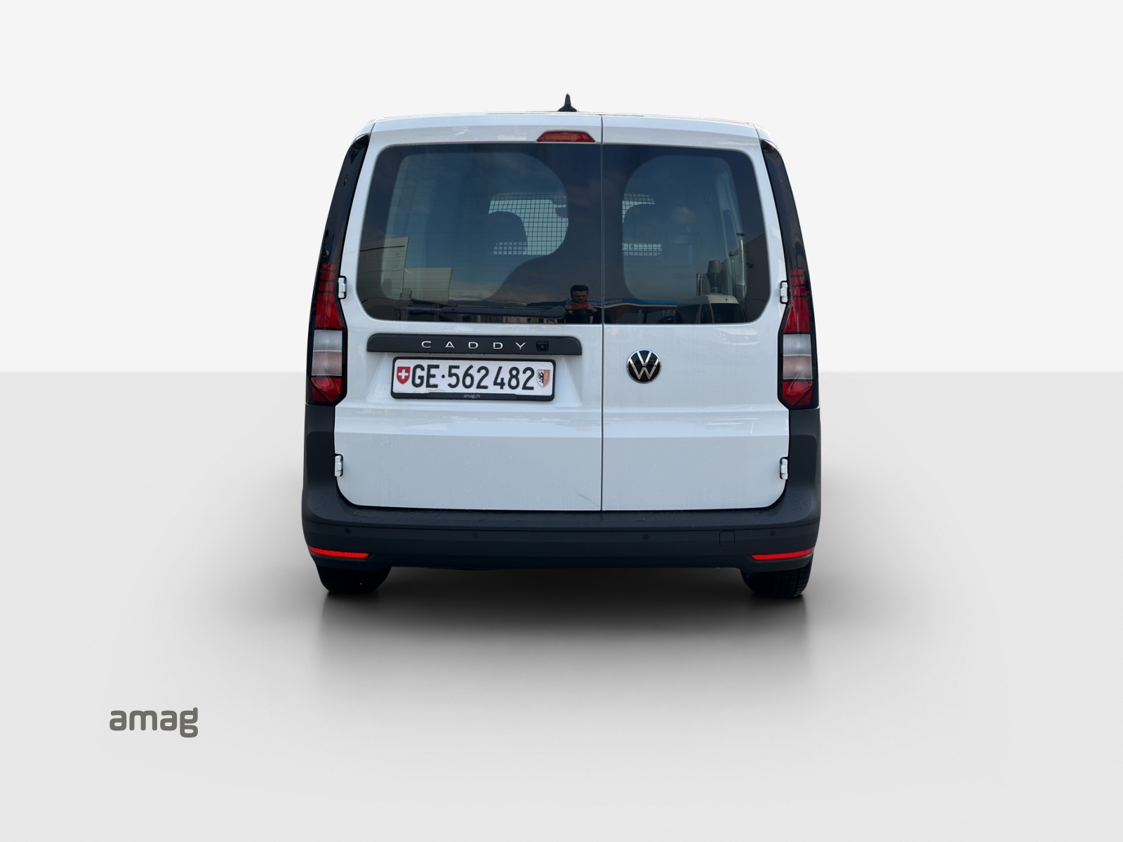 VW Caddy Cargo 2.0TDI Entry-image-3