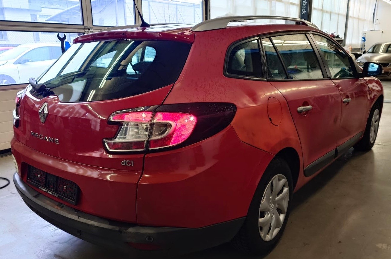 RENAULT Mégane Grandtour 1.5 dCi Expression-image-5