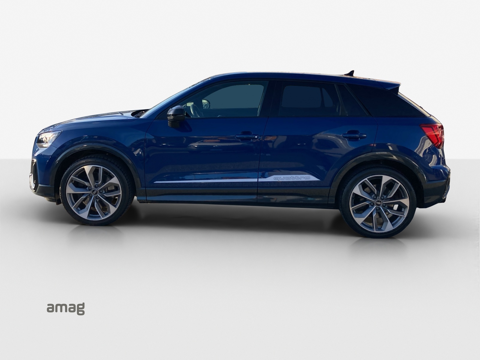 AUDI SQ2 TFSI quattro S-tronic-showroom-element-1