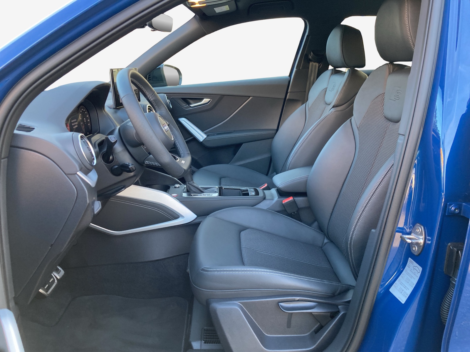 AUDI SQ2 TFSI quattro S-tronic-image-7