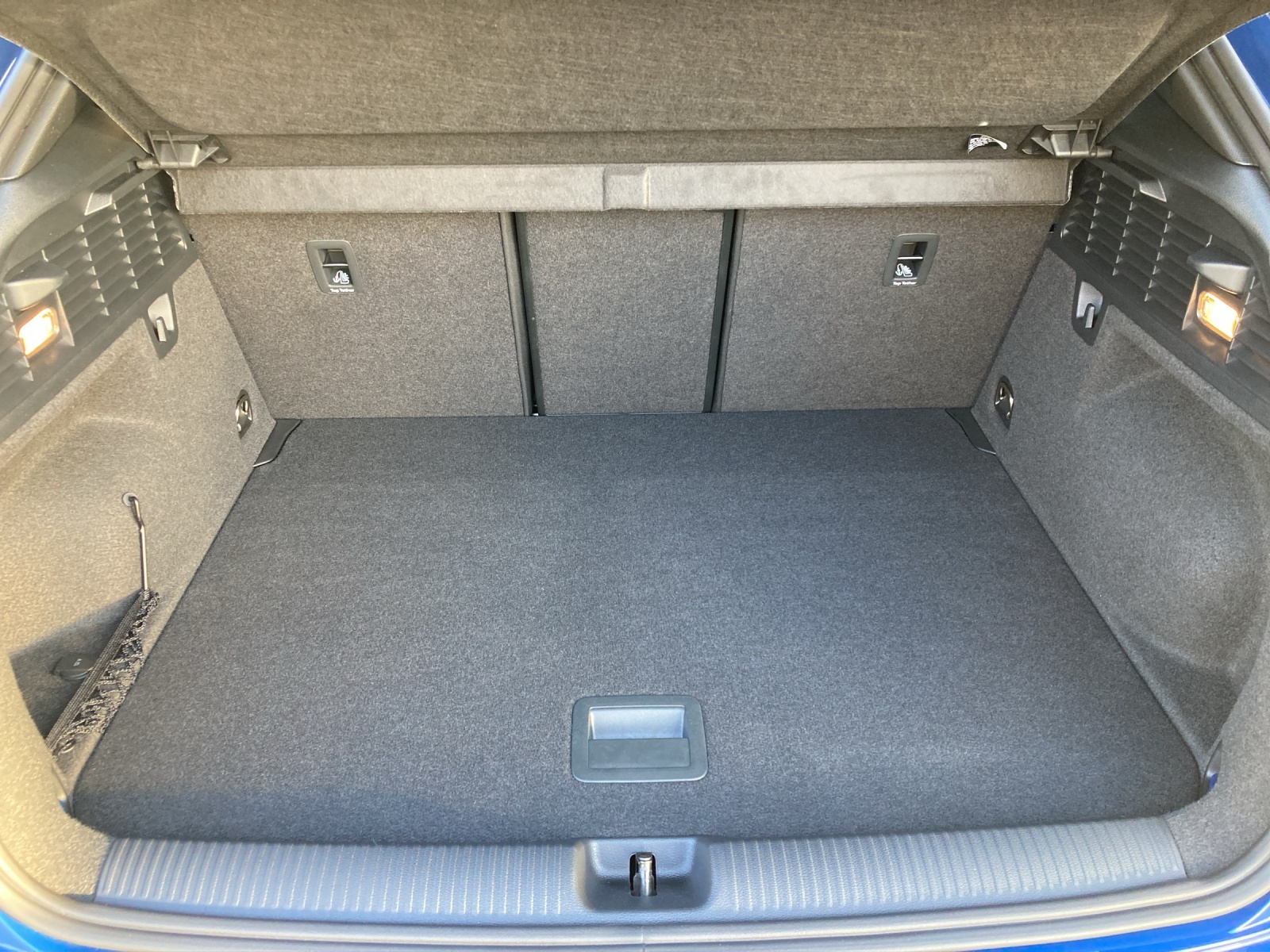 AUDI SQ2 TFSI quattro S-tronic-image-12
