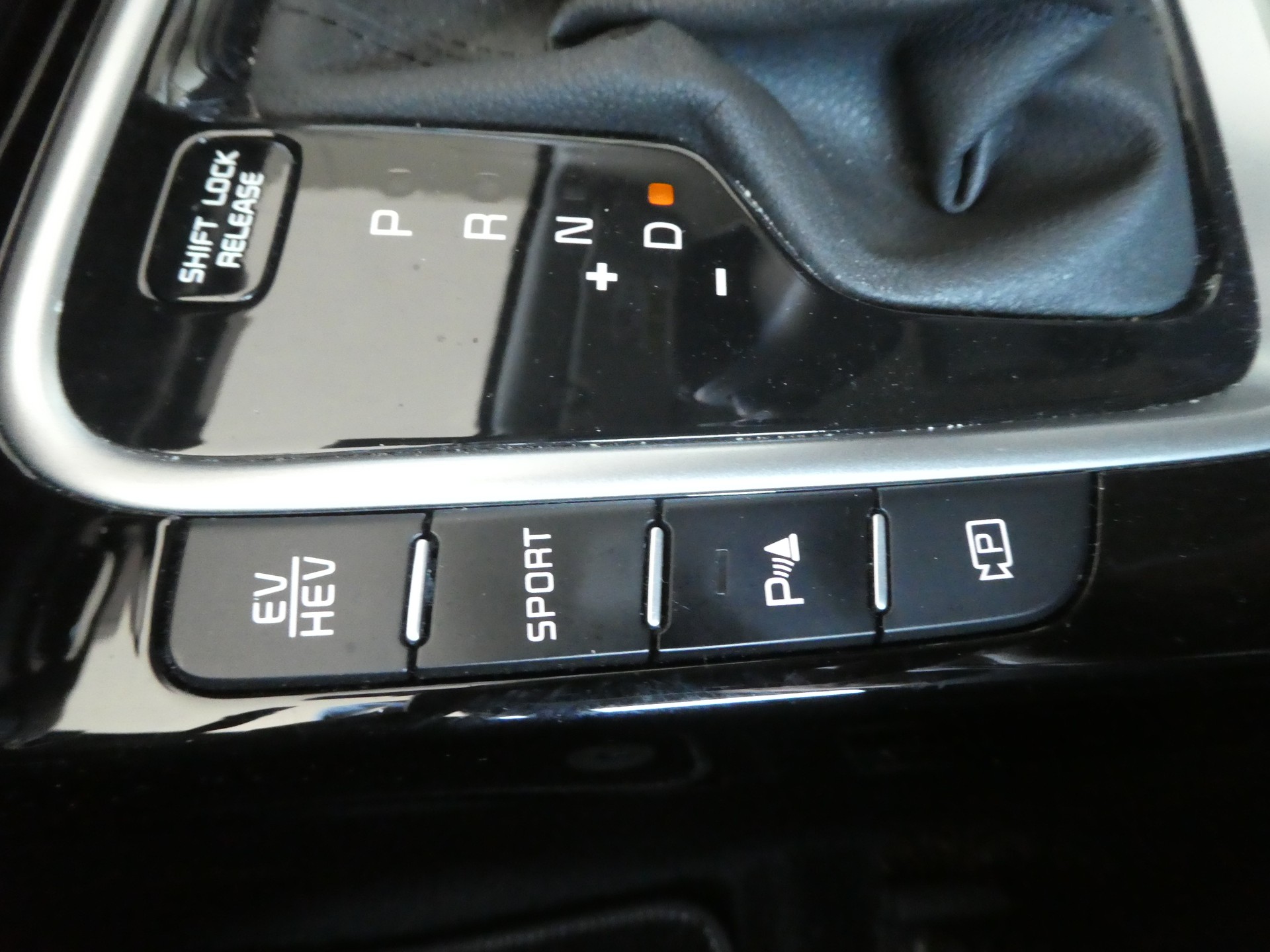 KIA Ceed Sportswagon 1.6 GDi Plug-in Hybrid Style DCT-image-11