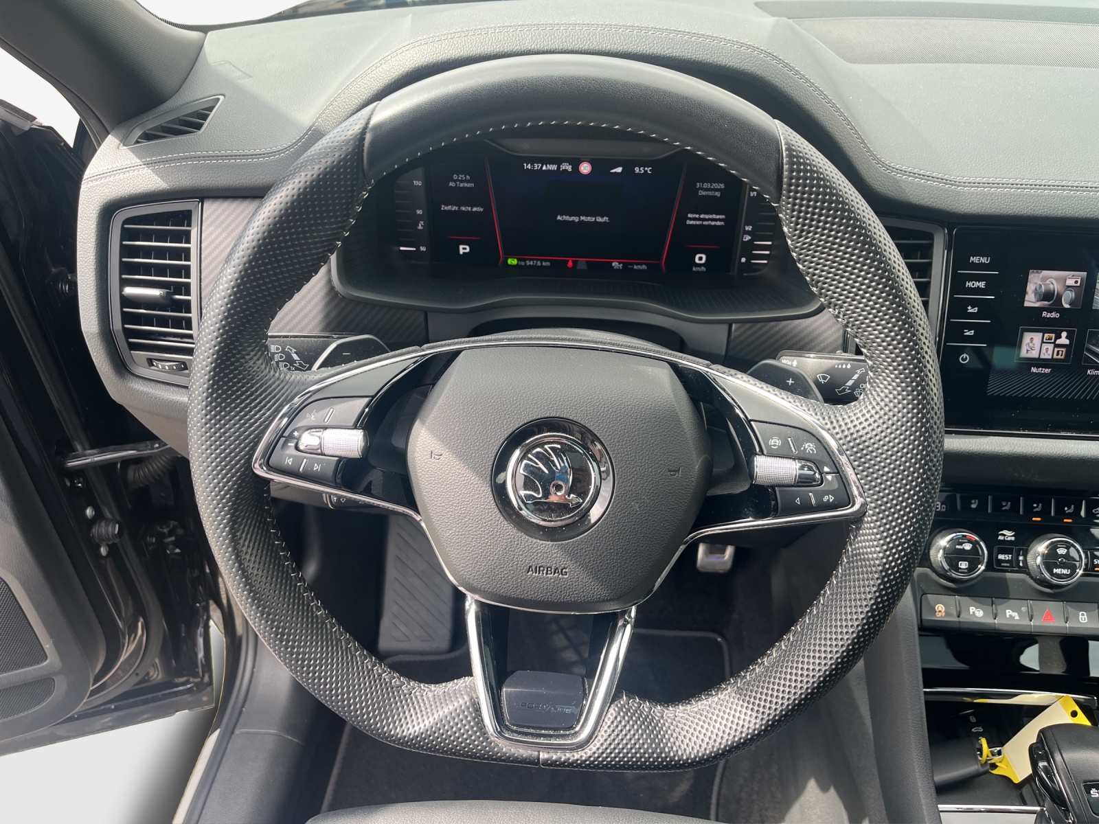 SKODA Kodiaq 2.0 TSI 4x4 SportLine-image-9