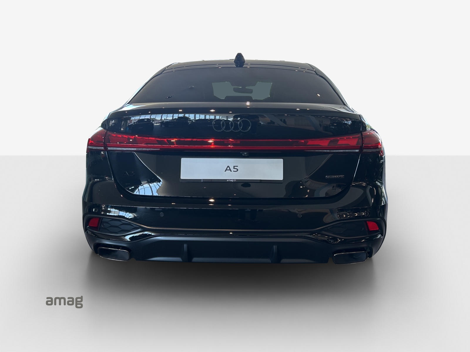 AUDI A5 Limousine e-hybrid quattro 270 kW S tronic-image-4