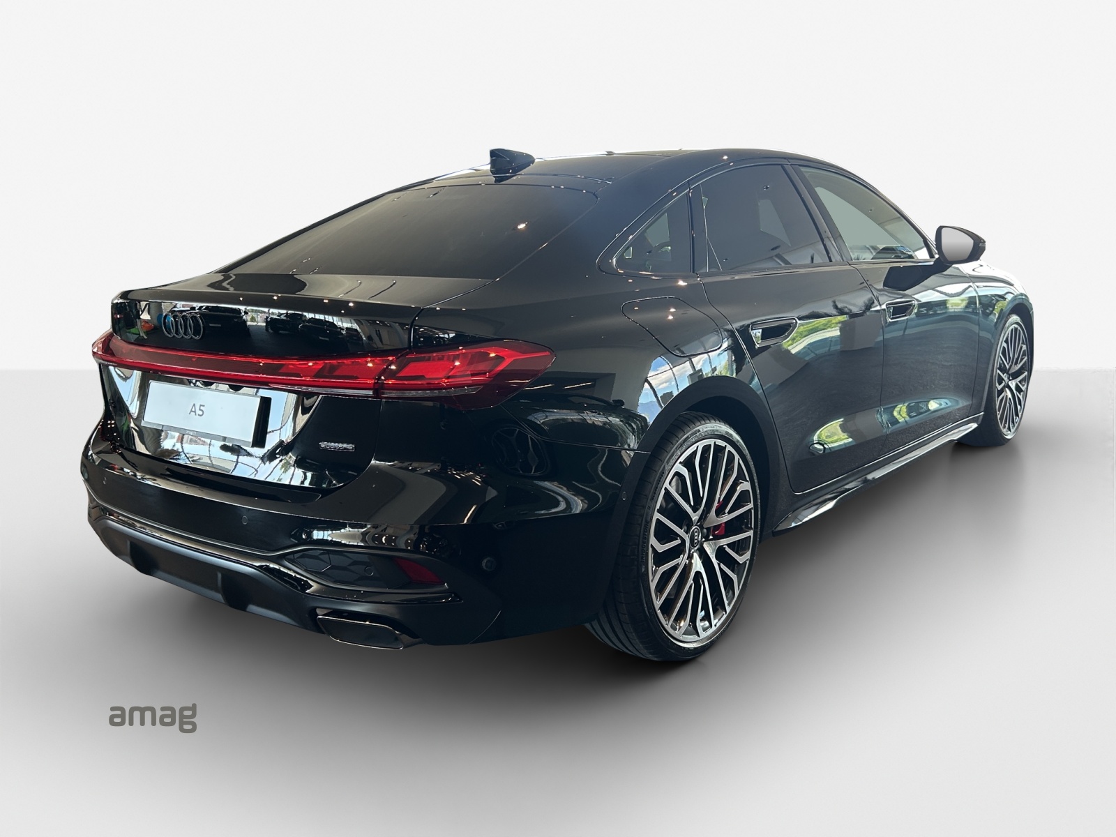 AUDI A5 Limousine e-hybrid quattro 270 kW S tronic-image-5