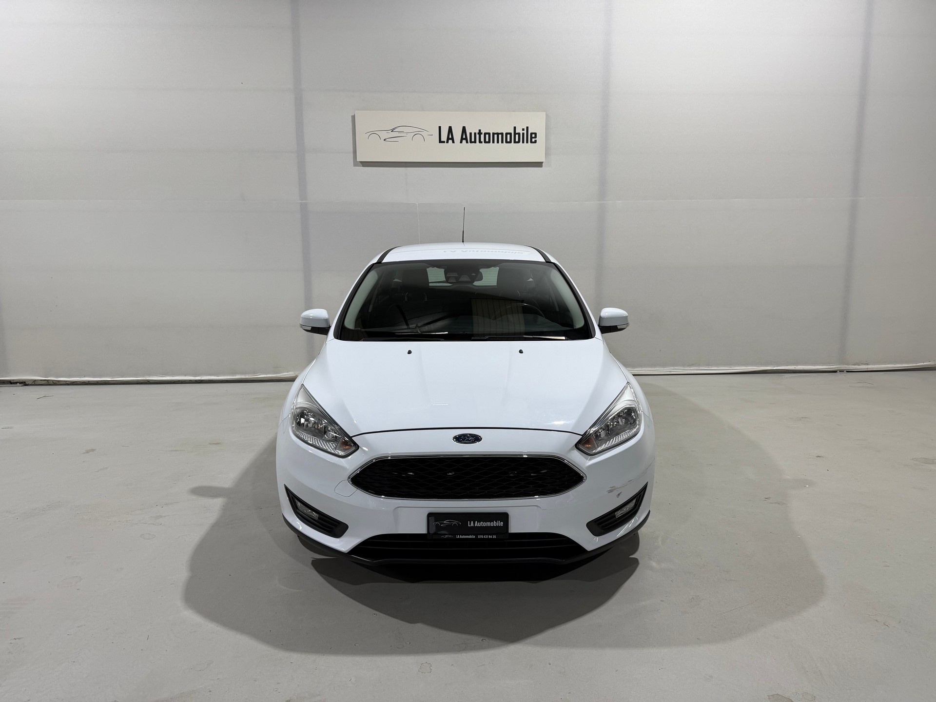 FORD Focus 1.5 TDCi Business PowerShift-image-3