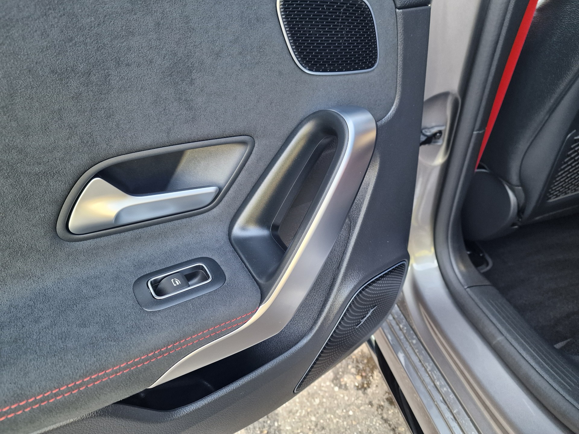 MERCEDES-BENZ A AMG 35 4Matic 8G-DCT-image-15