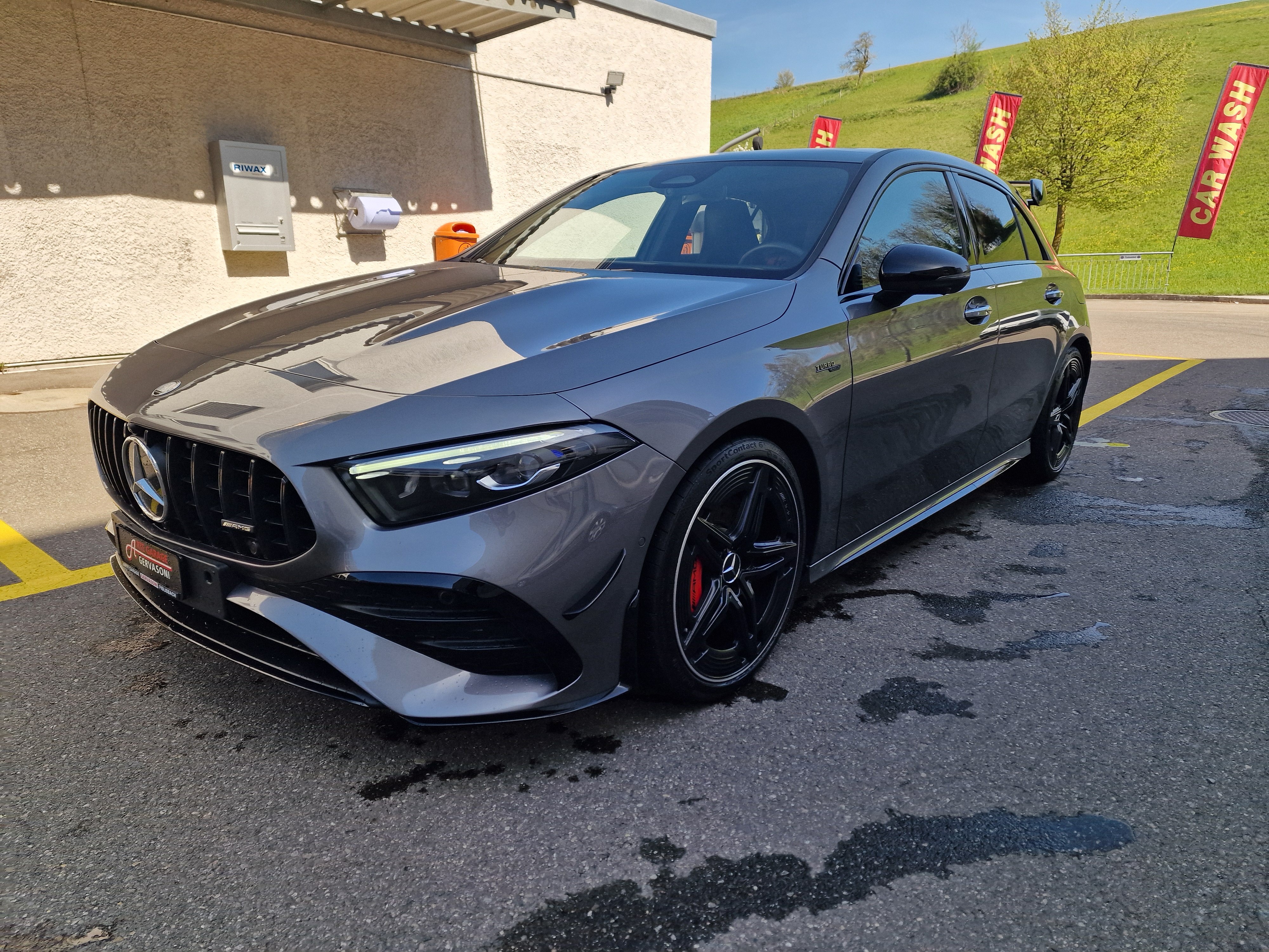 Car photo