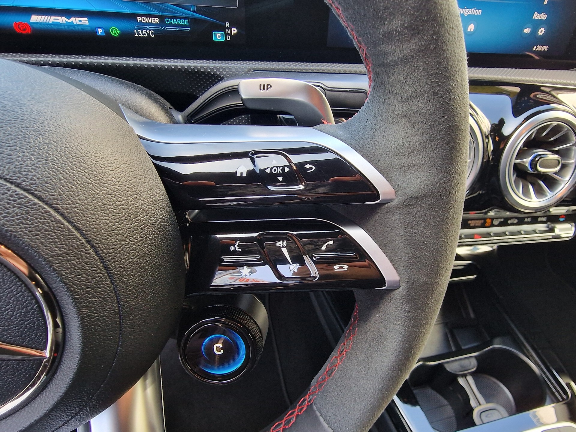 MERCEDES-BENZ A AMG 35 4Matic 8G-DCT-image-28