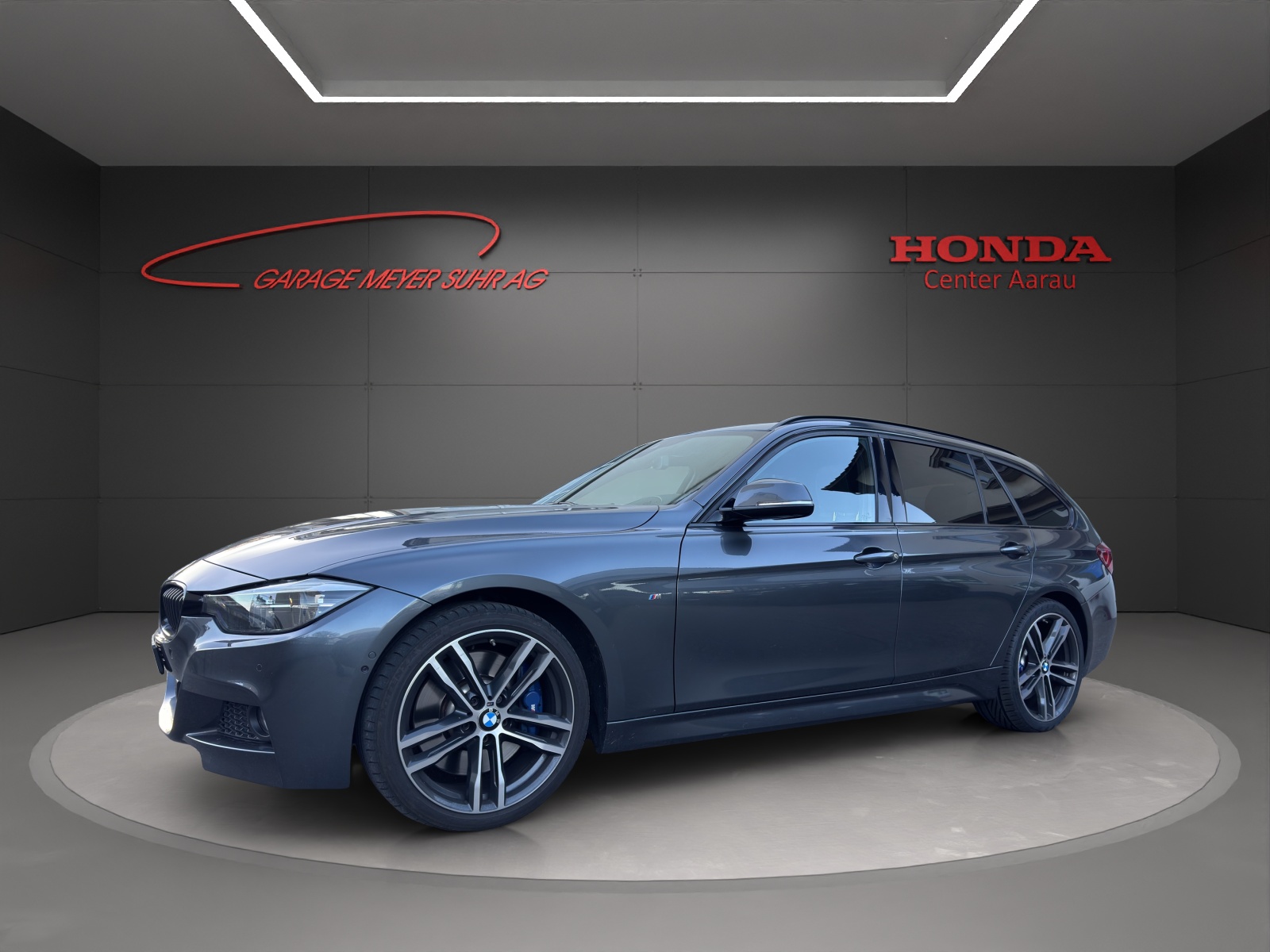 BMW 335d xDrive SAG Touring-image-2