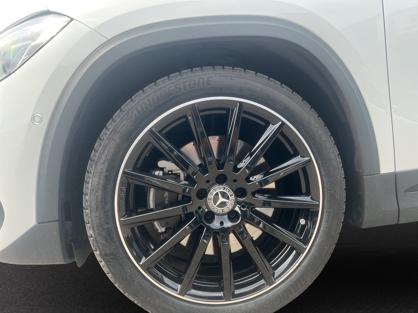 MERCEDES-BENZ GLA 250 4Matic AMG Line 8G-DCT-image-20