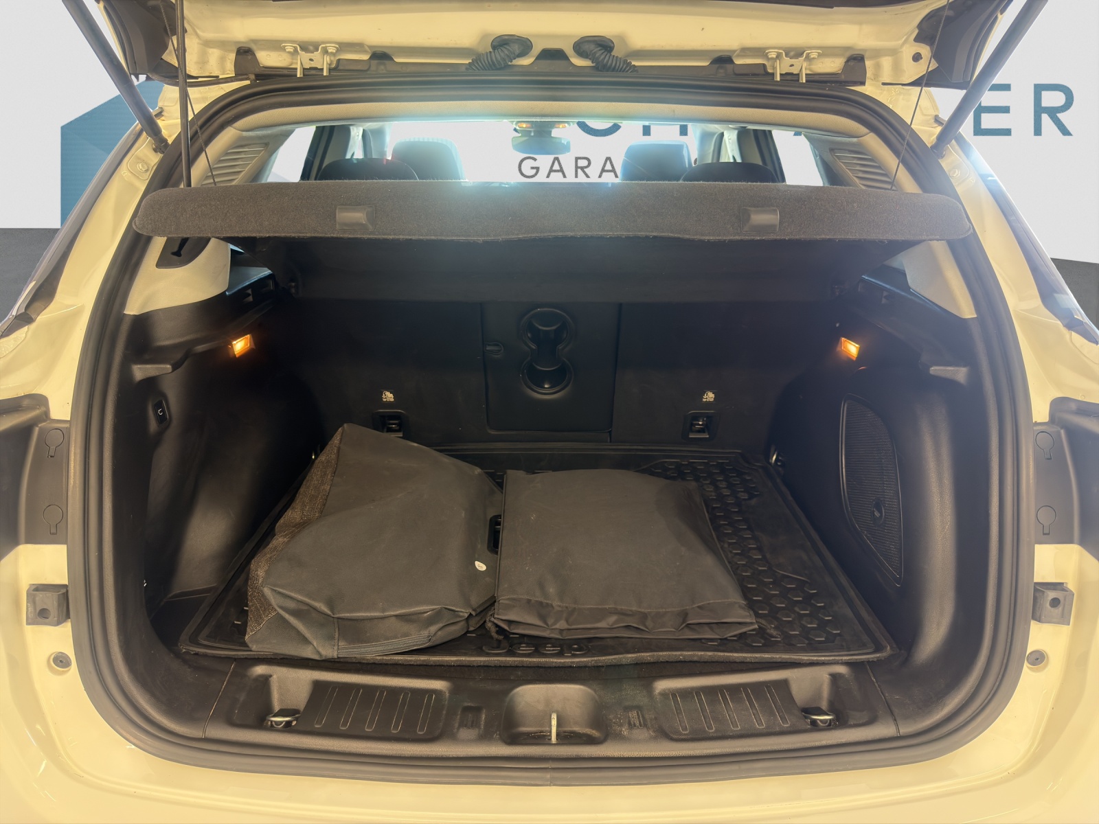 JEEP COMPASS 1.3 Trailhawk 4xe-image-6