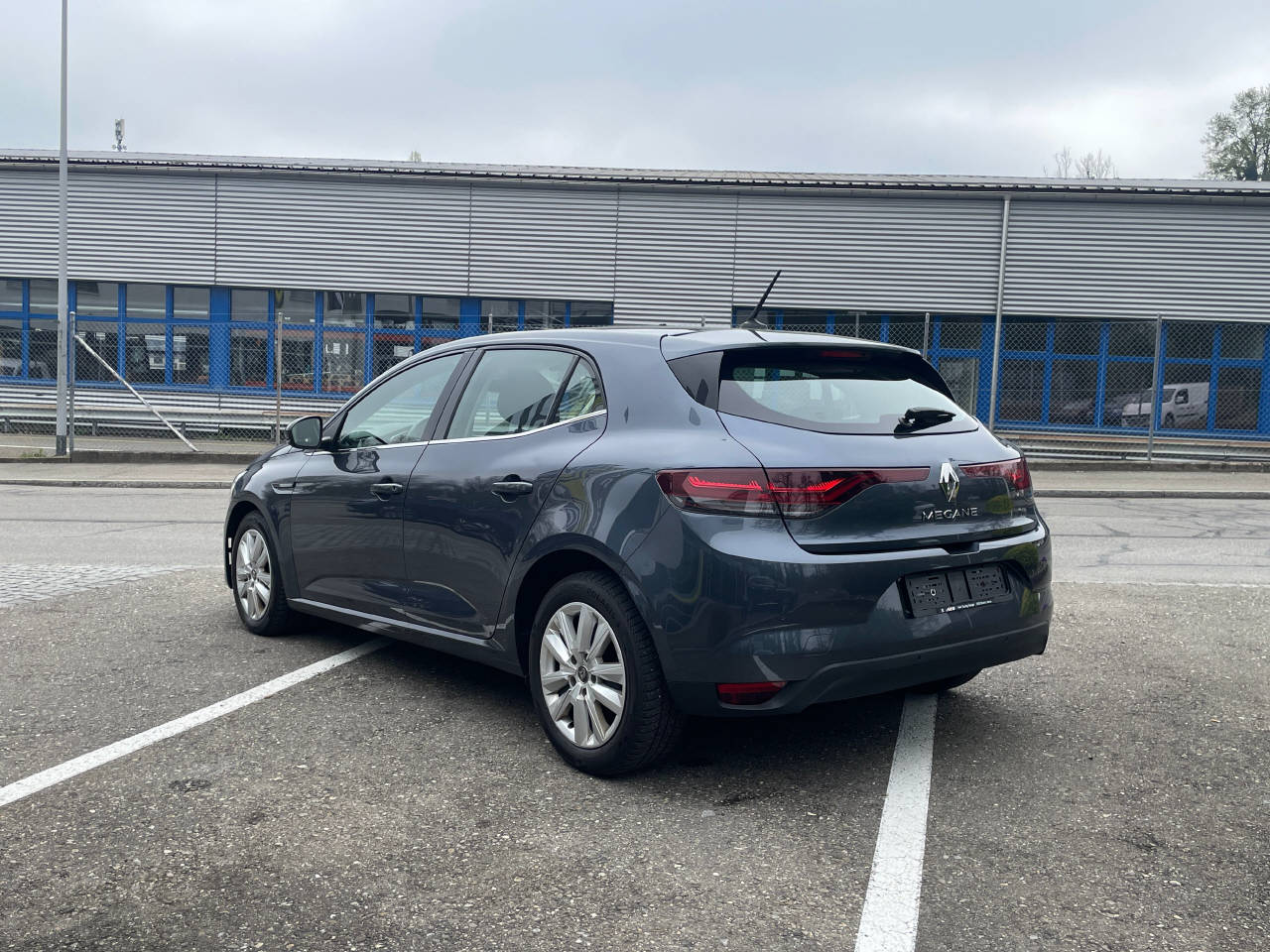 RENAULT Mégane 1.3 TCe 115 Life-image-3