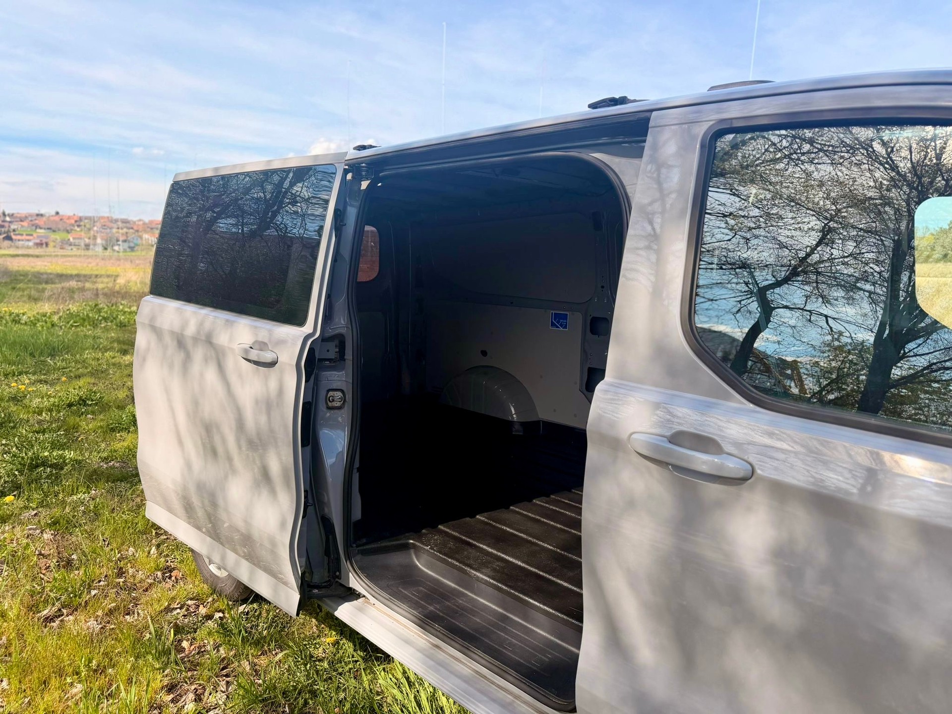 FORD Transit Custom Van 300 L2H1 Trend Automat-image-7
