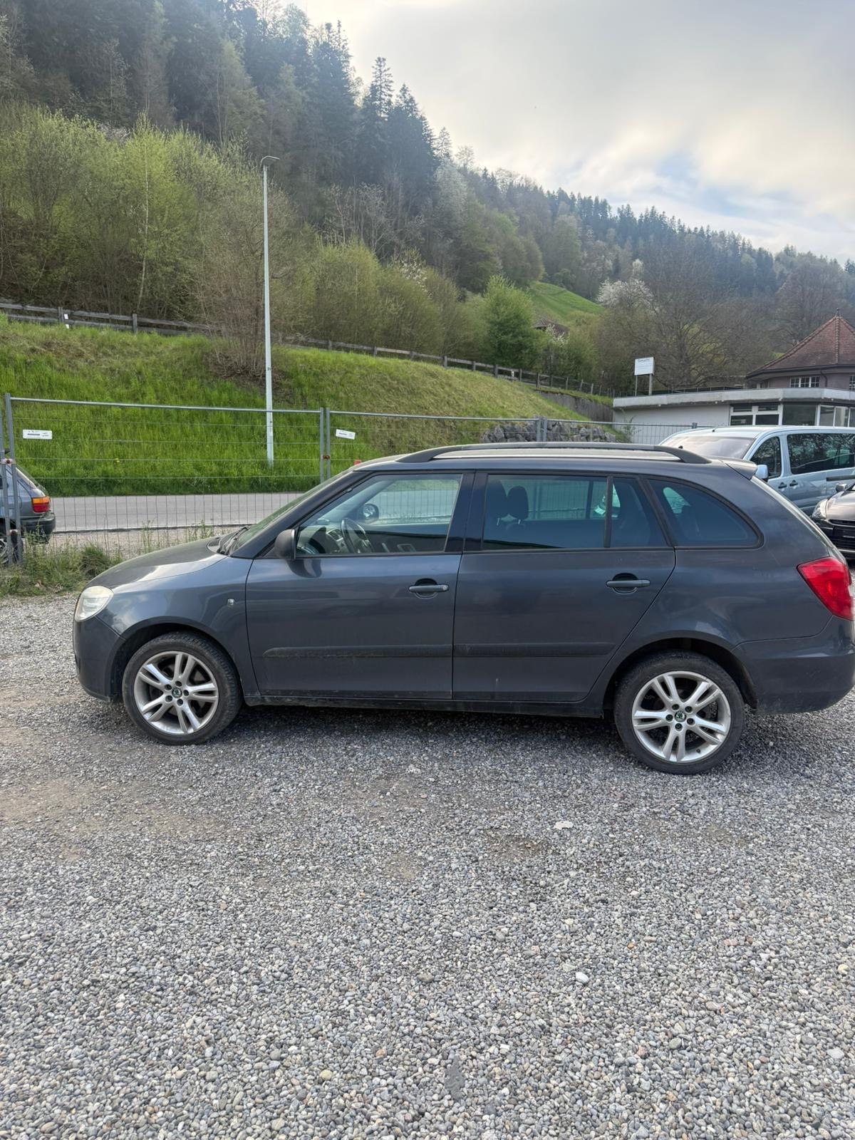 SKODA Fabia 1.9 TDI Smile-image-2