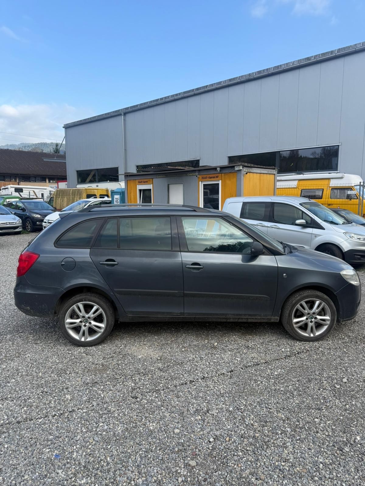 SKODA Fabia 1.9 TDI Smile-image-5