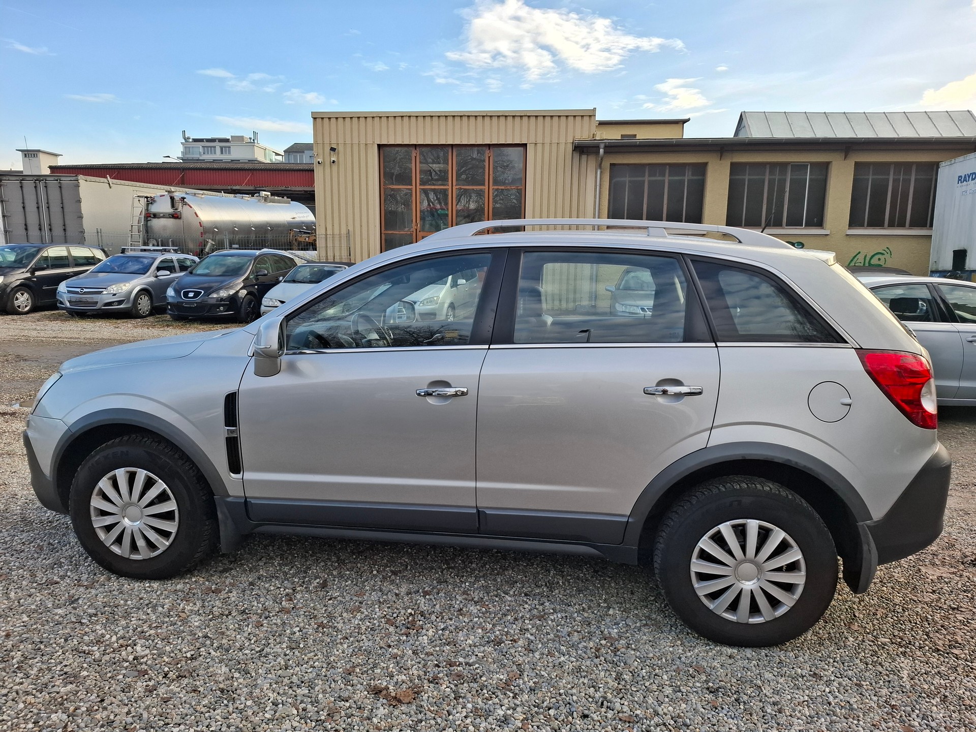 OPEL Antara 2.0 CDTi Enjoy 4WD Automatic-image-4