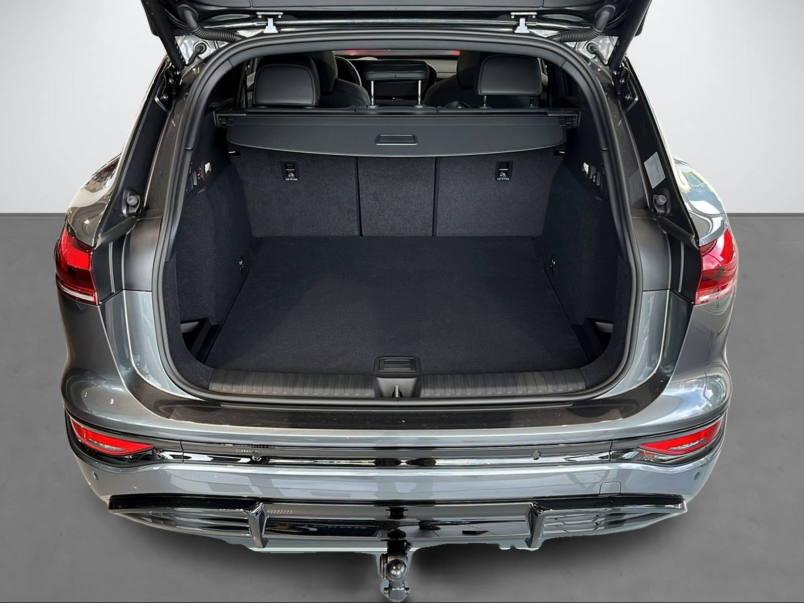 AUDI SQ6 e-tron quattro-image-6