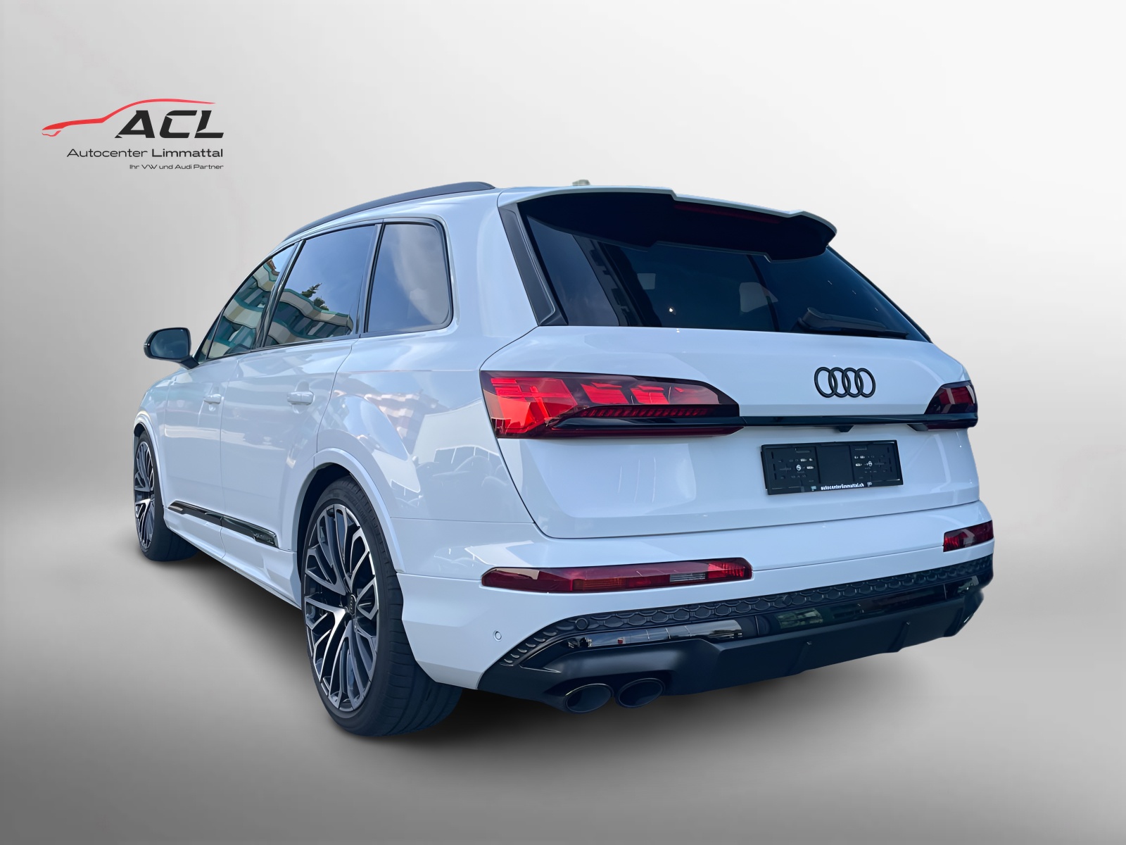 AUDI SQ7 TFSI quattro tiptronic-image-7
