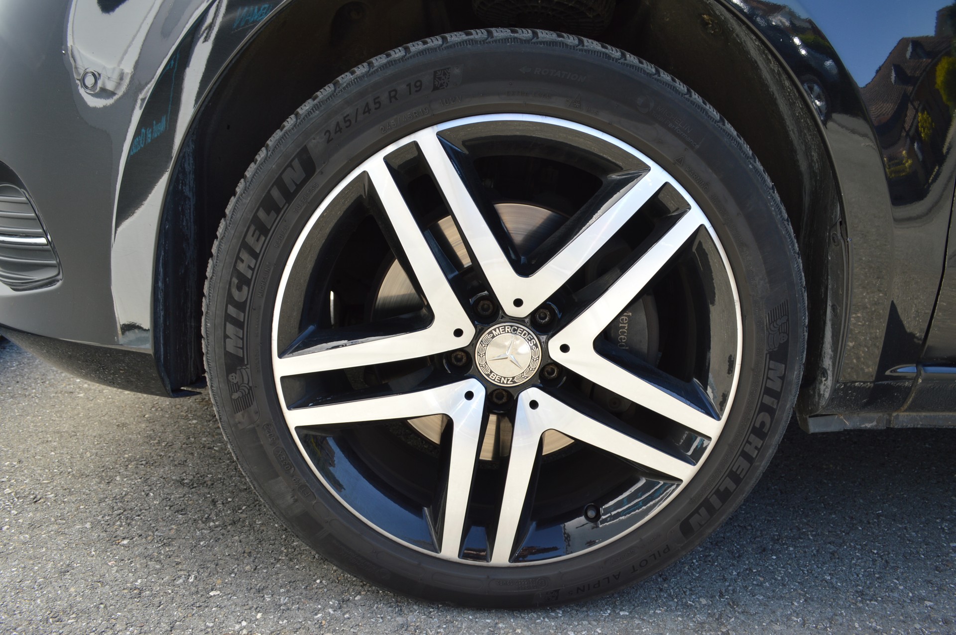 MERCEDES-BENZ V 250 d Avantgarde lang 4Matic 7G-Tronic-image-19