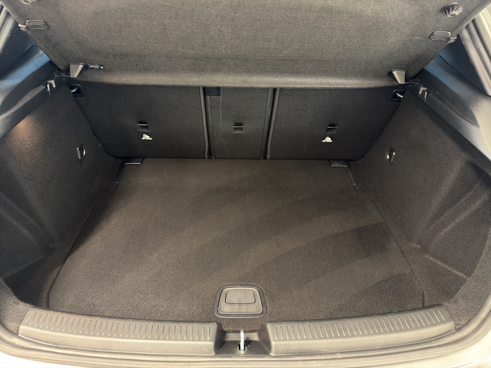 Image MERCEDES-BENZ A-220 A 220 AMG Line 7G-DCT