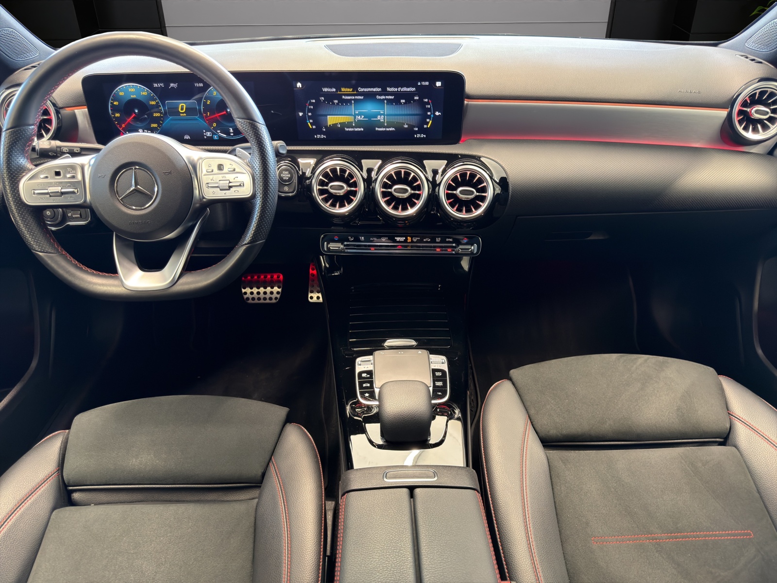 Image MERCEDES-BENZ A-220 A 220 AMG Line 7G-DCT