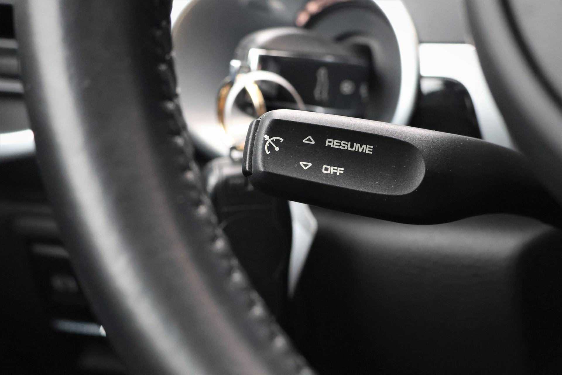 PORSCHE Cayenne Diesel-image-15