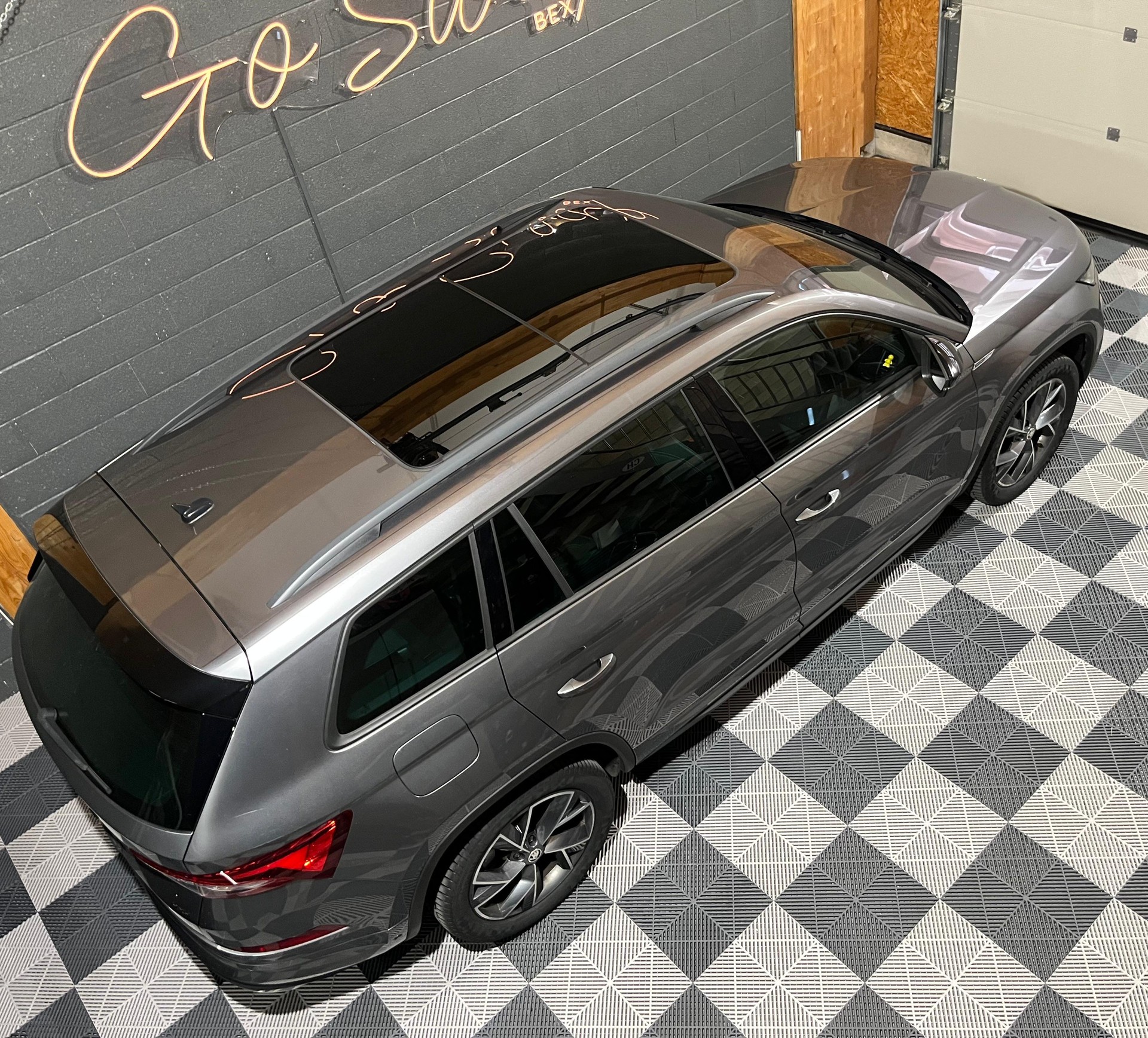 SKODA Kodiaq 2.0 TSI 4x4 SportLine-image-1
