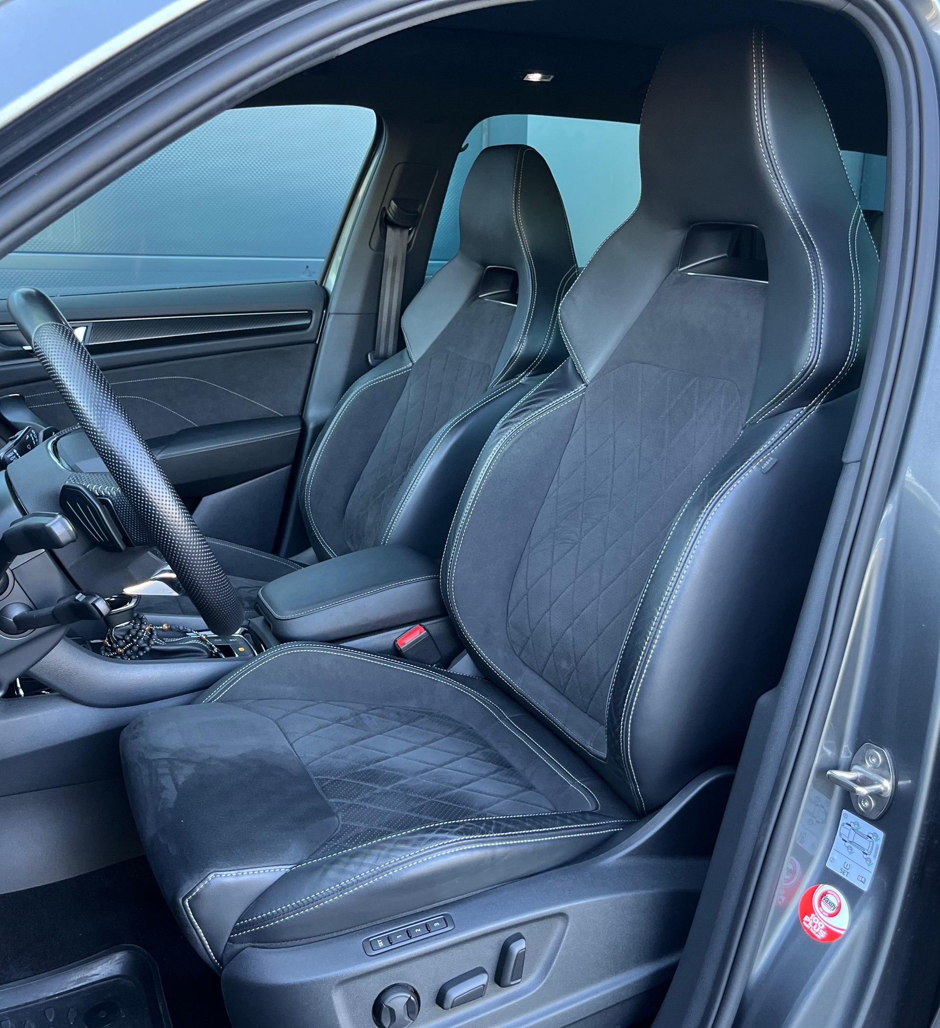 SKODA Kodiaq 2.0 TSI 4x4 SportLine-image-8
