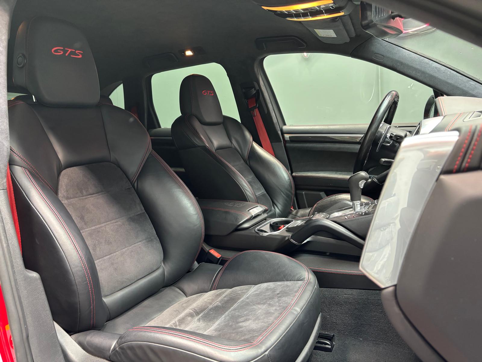 PORSCHE Cayenne GTS-image-13