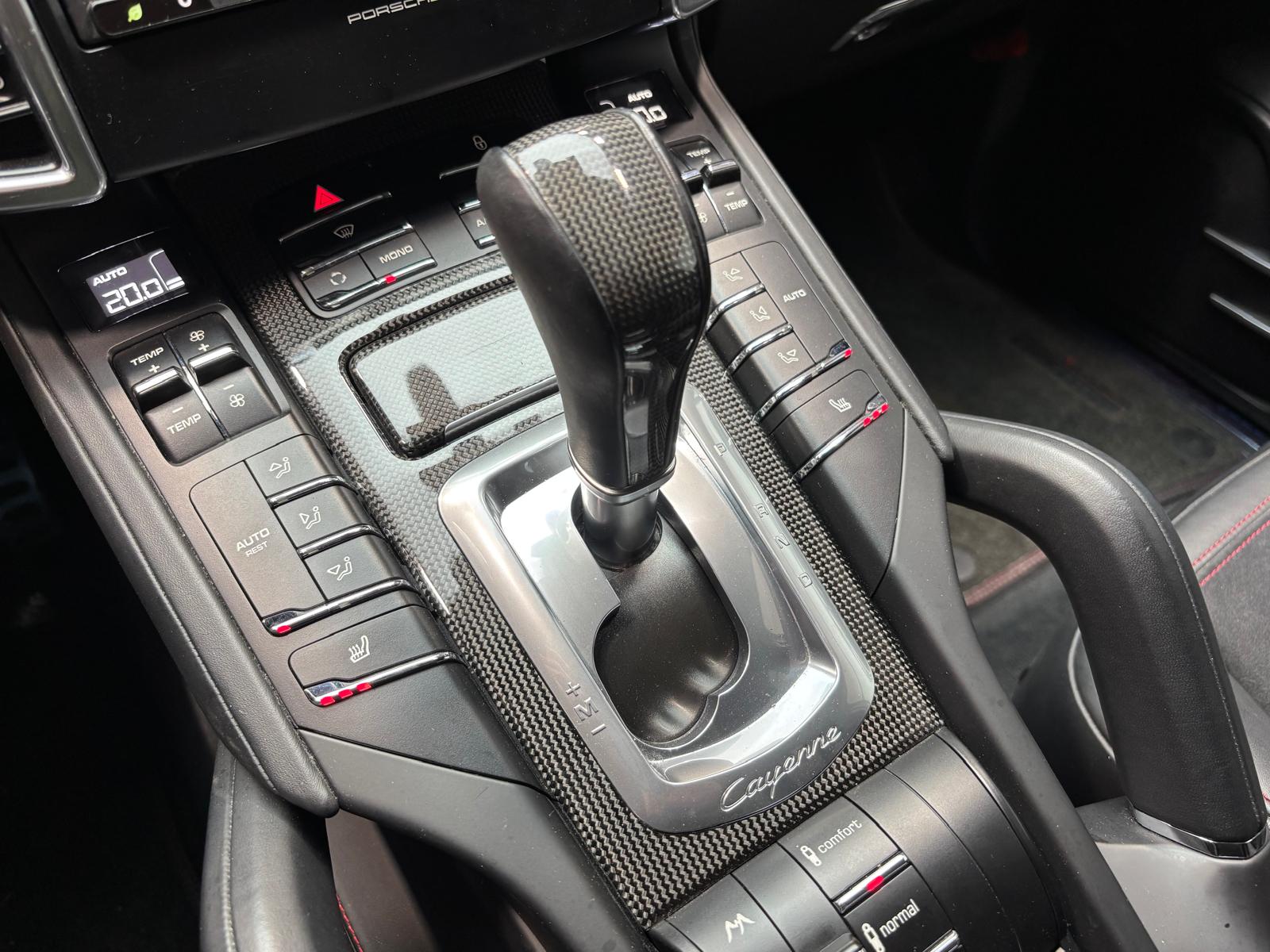 PORSCHE Cayenne GTS-image-22