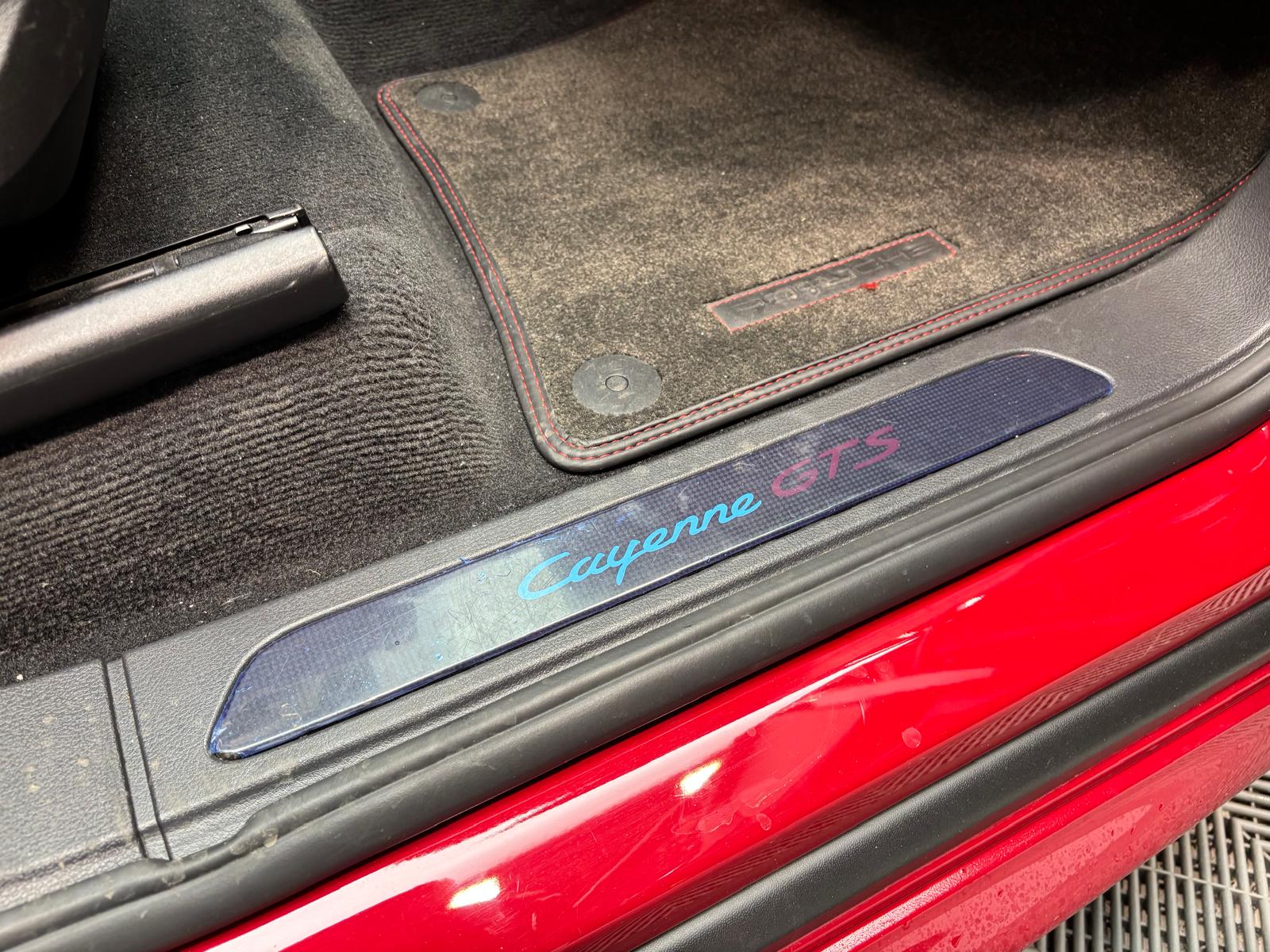 PORSCHE Cayenne GTS-image-15