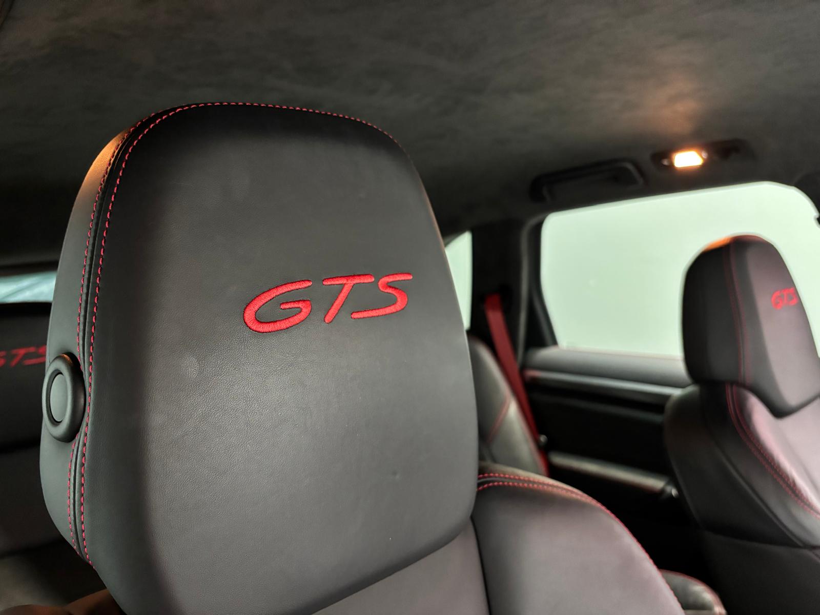 PORSCHE Cayenne GTS-image-10