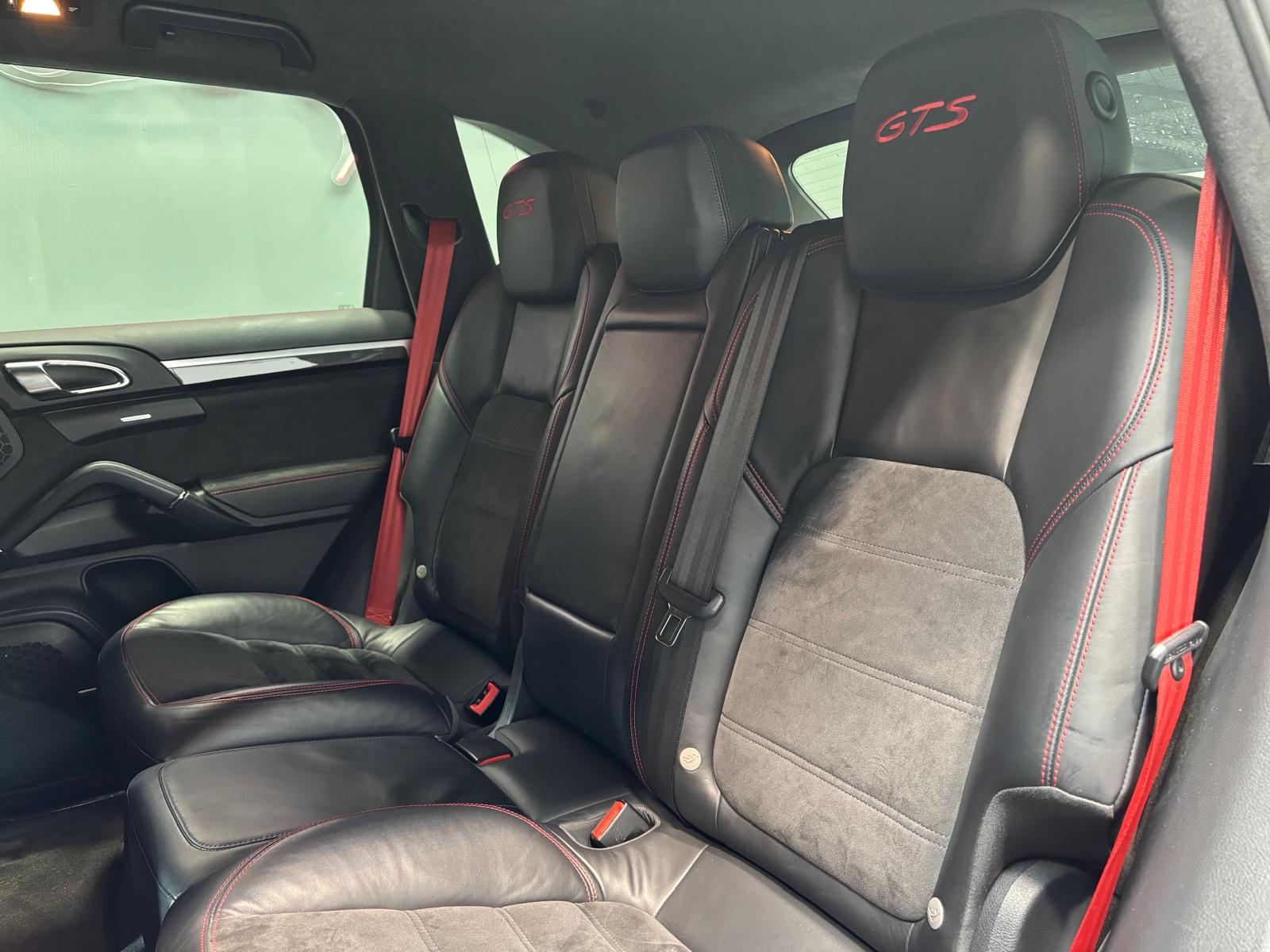 PORSCHE Cayenne GTS-image-11
