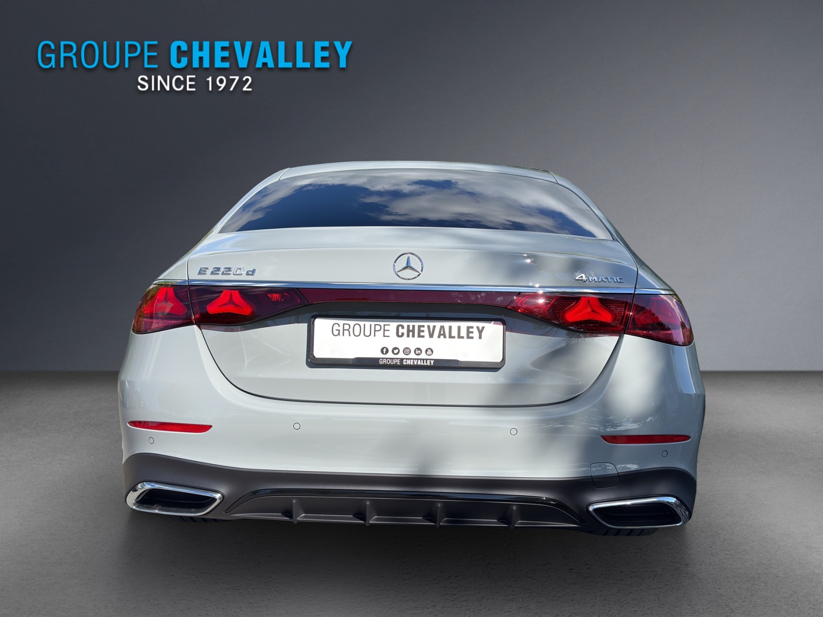 MERCEDES-BENZ E 220 d 4Matic 9G-Tronic-image-4