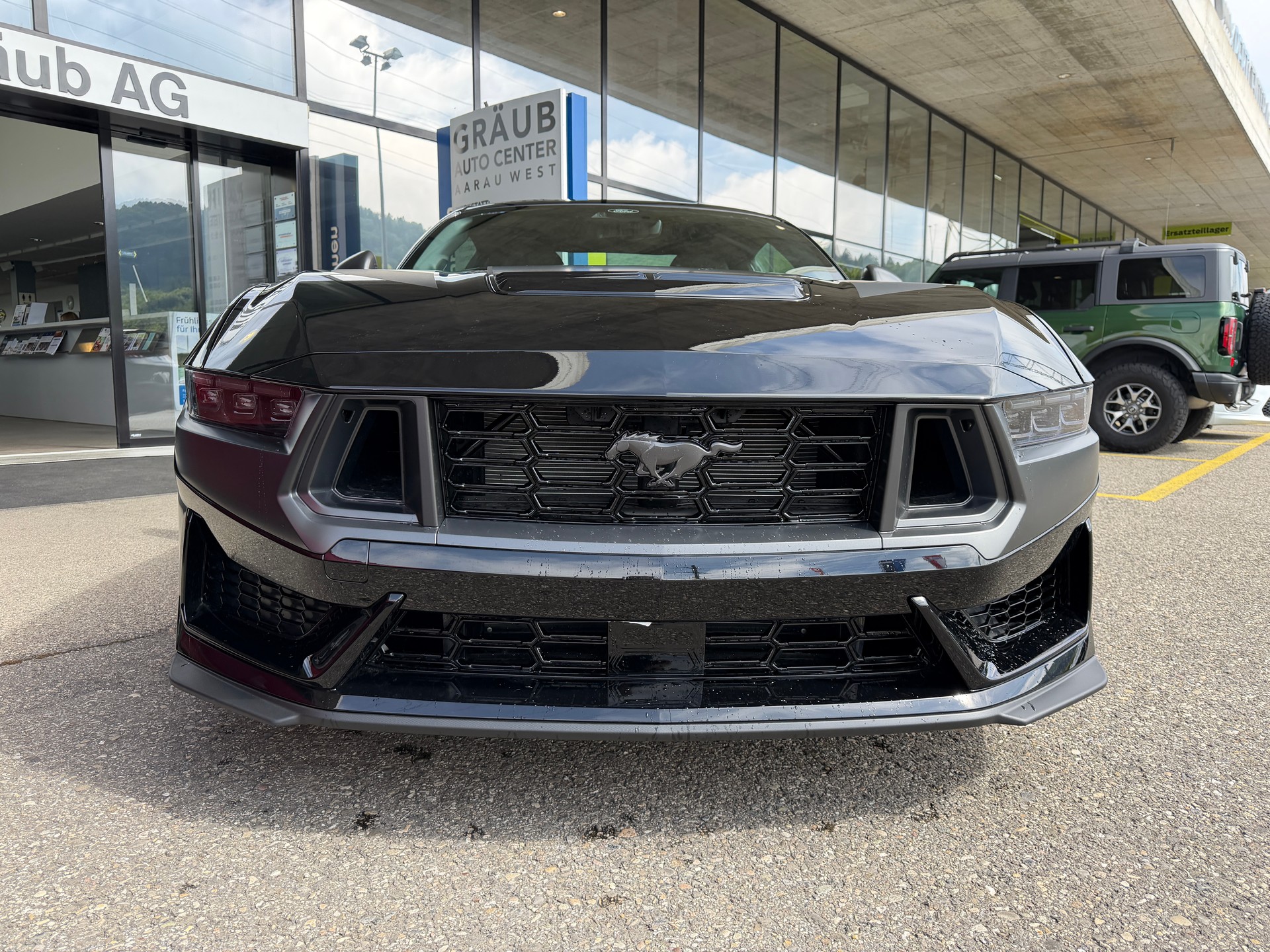 FORD Mustang Fastback 5.0 V8 Dark Horse Automat-showroom-element-1