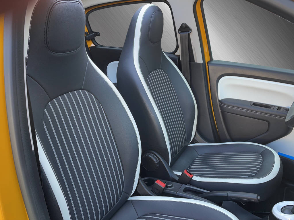 RENAULT Twingo techno-image-12