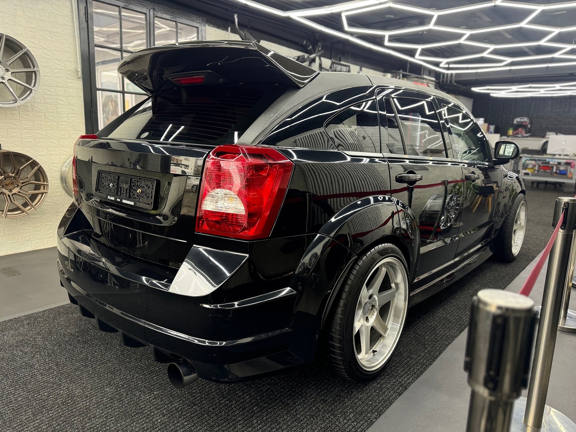 DODGE Caliber 2.4 SRT4-image-6