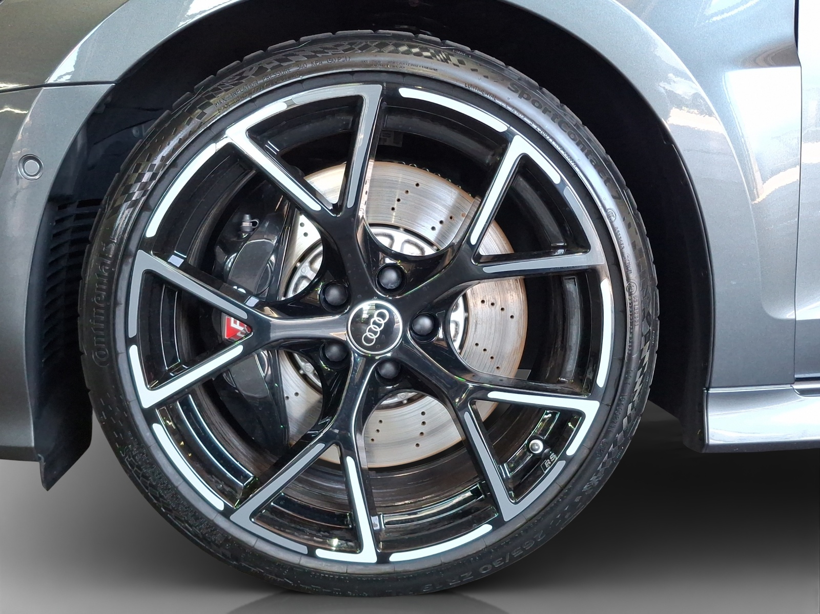 AUDI RS3 Sportback 2.5 TSI quattro S-tronic-image-14