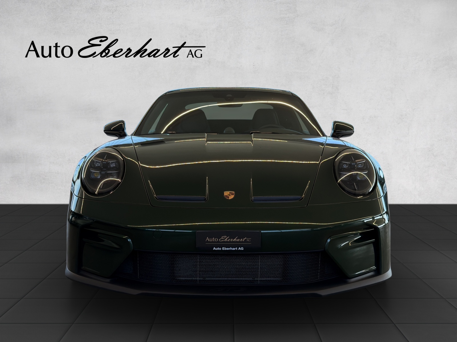 PORSCHE 911 GT3 Touring PDK Oak Green-showroom-element-3
