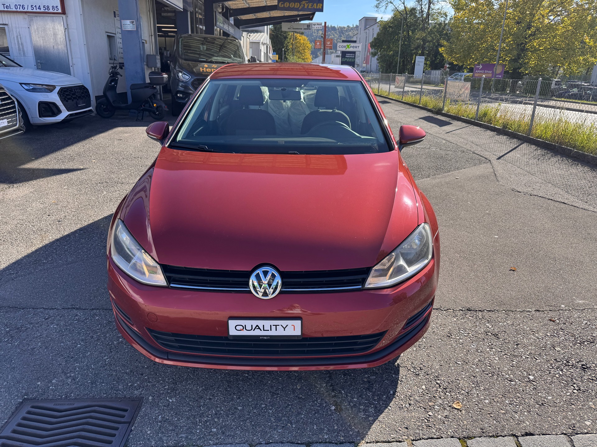 VW Golf 1.2 TSI Trendline-image-1