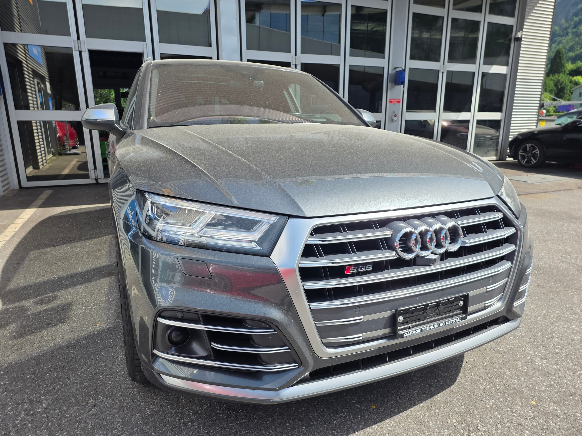 AUDI SQ5 3.0 TFSI quattro S-tronic-image-1