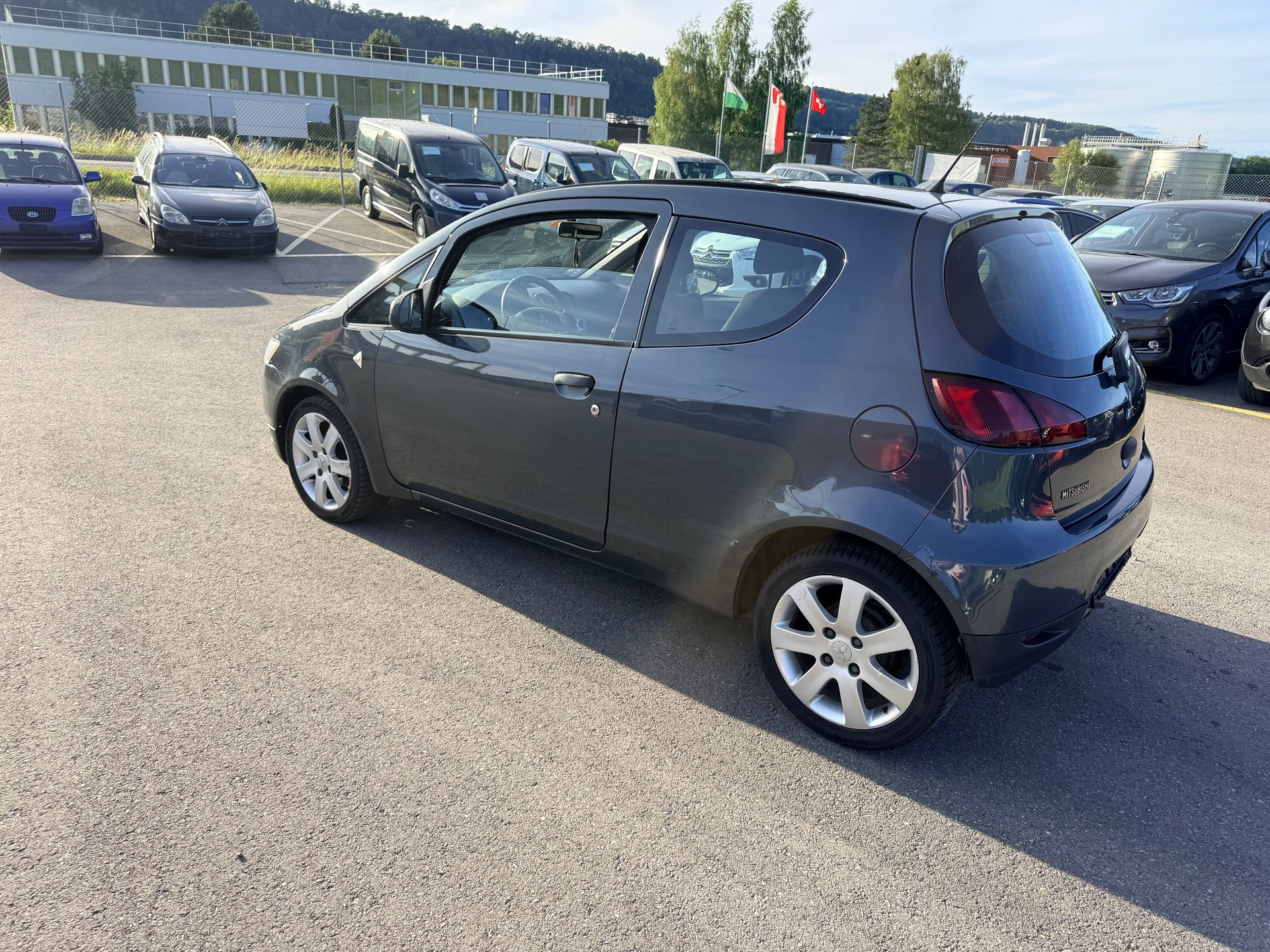 MITSUBISHI Colt 1.1 12V Super Jubilé-image-12