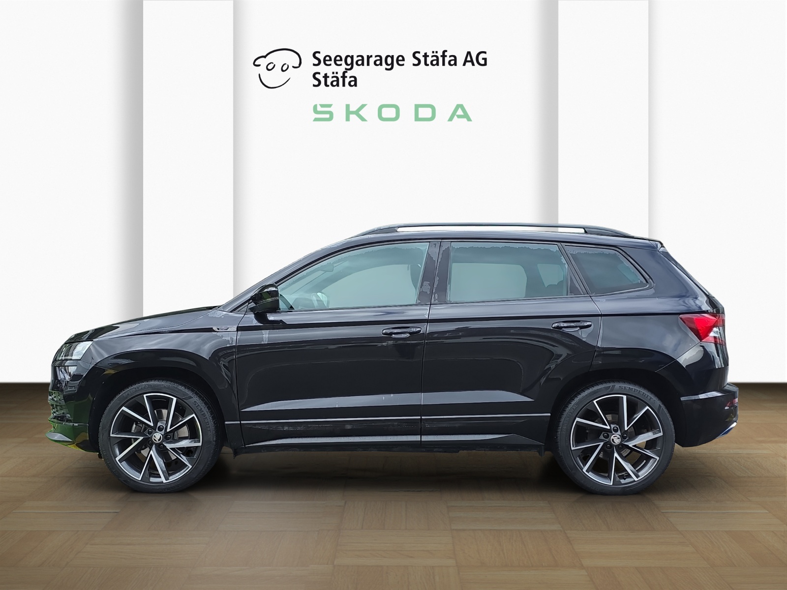 SKODA Karoq 2.0 TSI SportLine 4x4 DSG-image-1