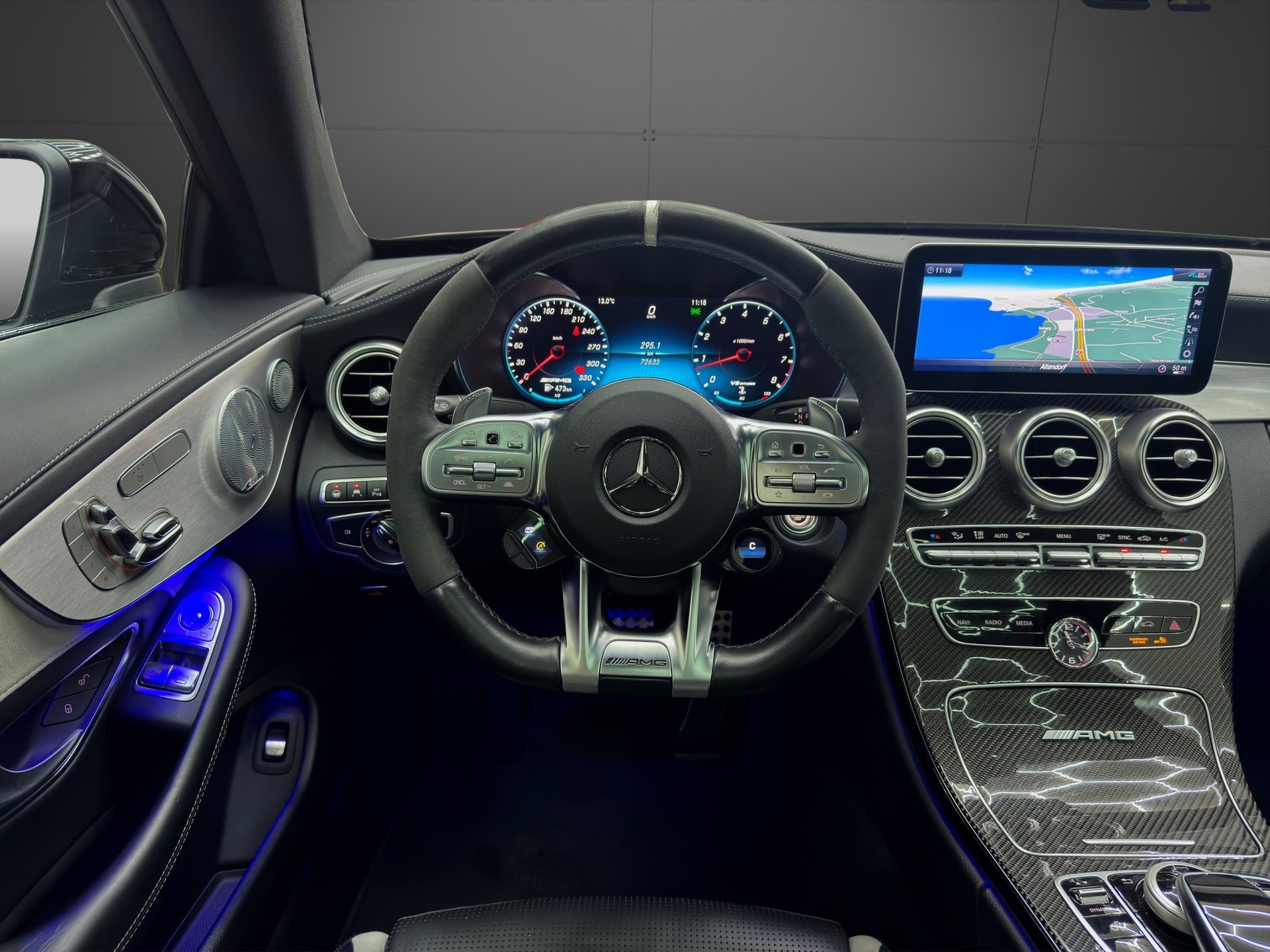 MERCEDES-BENZ C 63 S AMG 9G-tronic-image-10