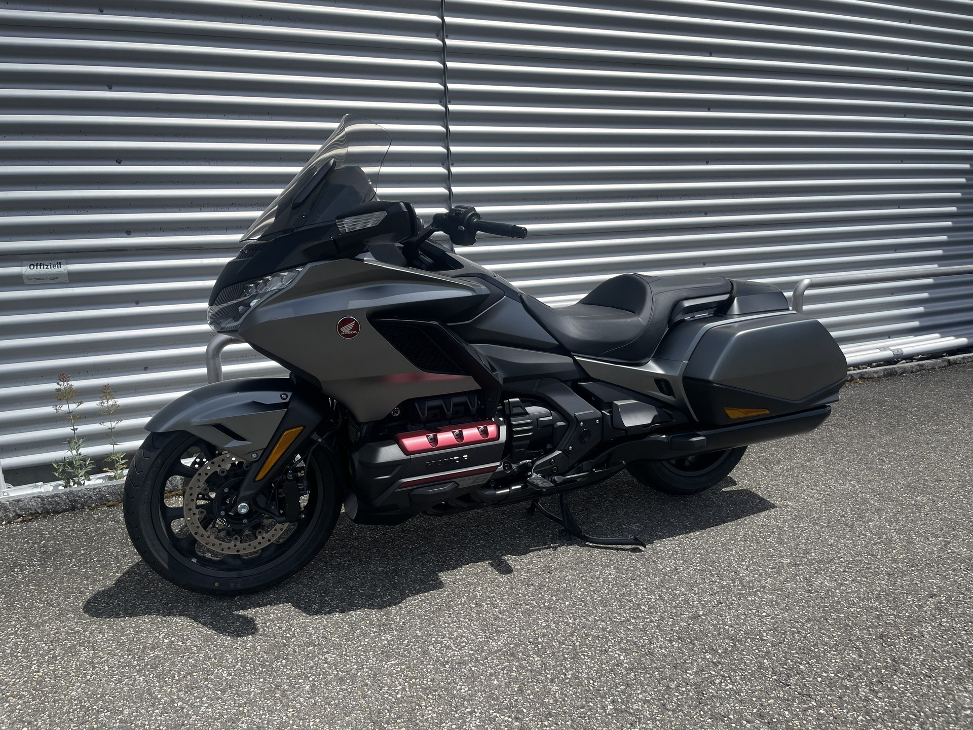 HONDA GL 1800 B Goldwing Bagger-image-1
