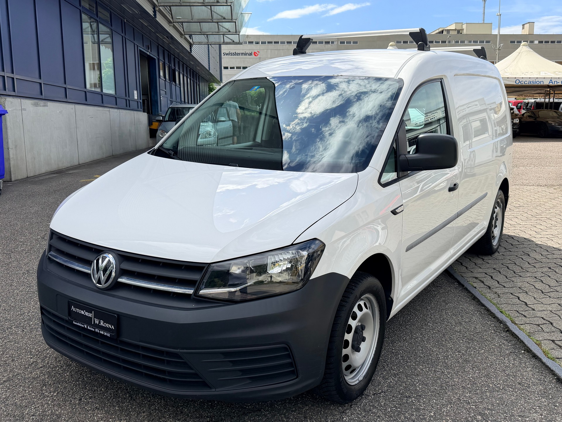 VW Caddy Maxi 1.4TSI BlueMotion Technology-image-5